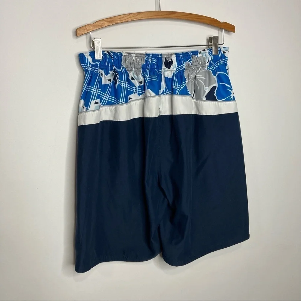 Nike board Shorts Size‎ medium